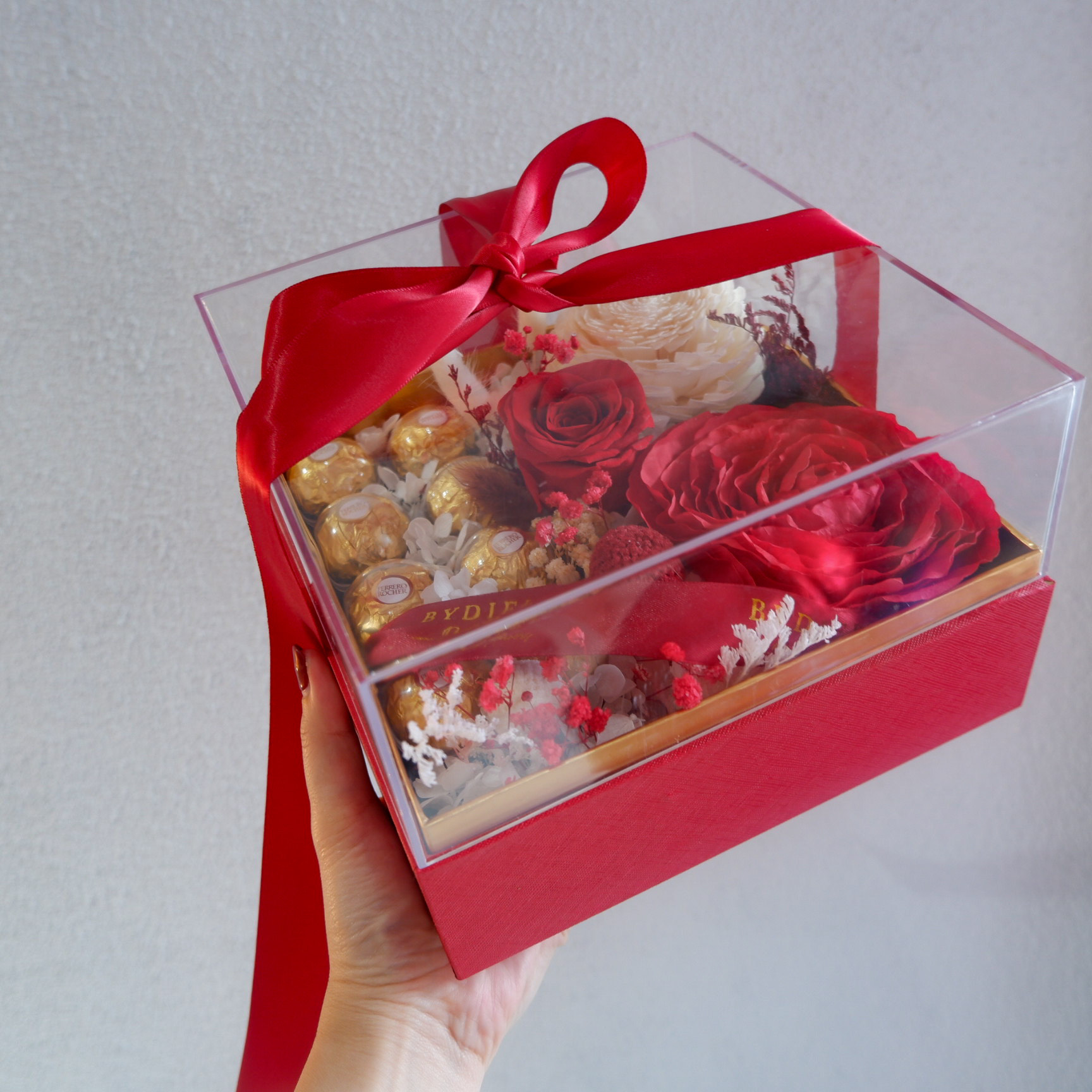 Love Gift Box - Image 1